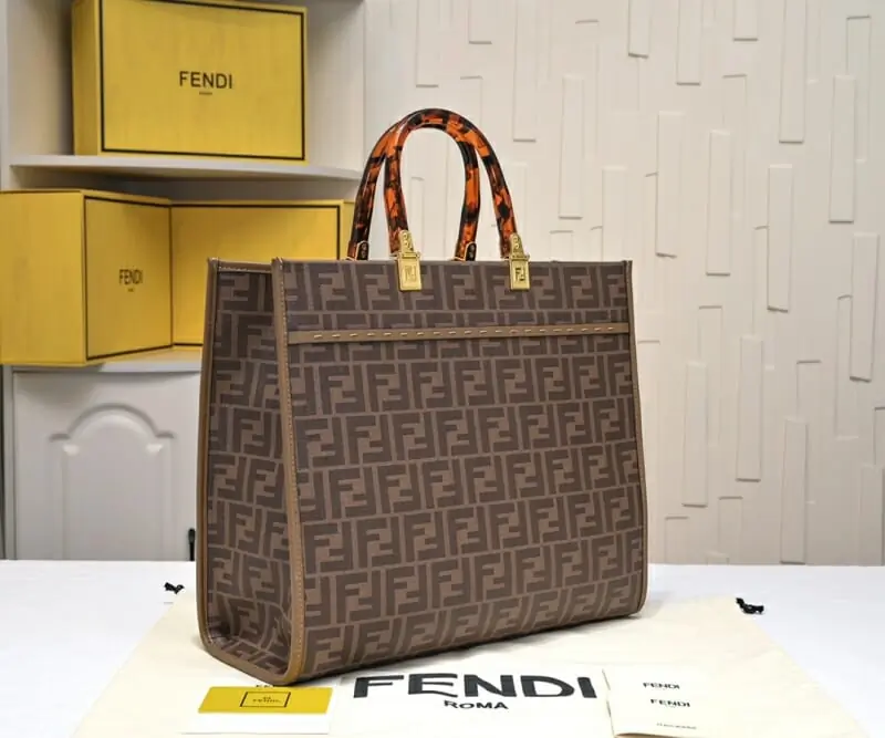 fendi aaa qualite tote-sac a main  pour femme s_11b53a51